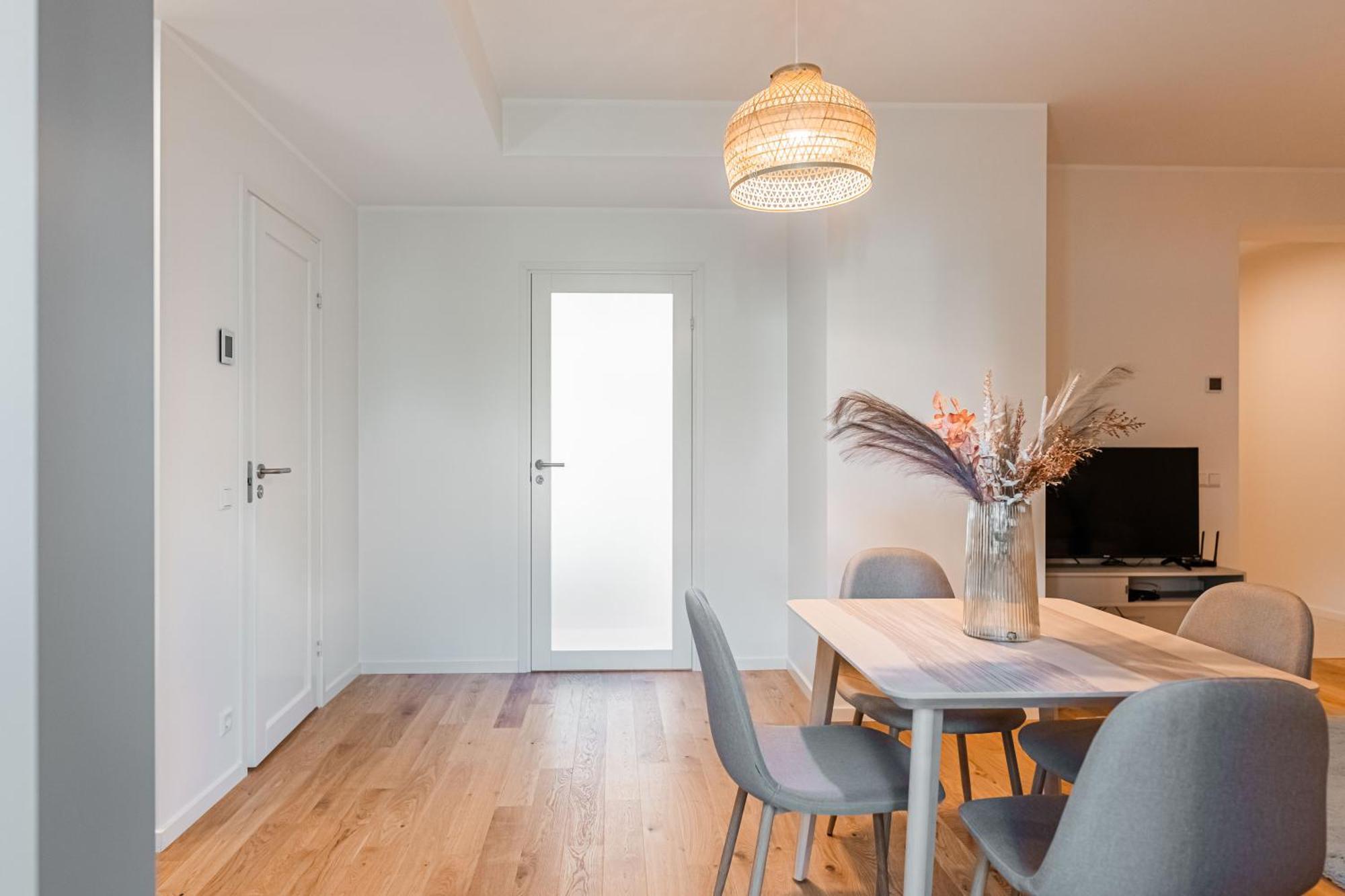 קורסארה Komandandi Apartments מראה חיצוני תמונה